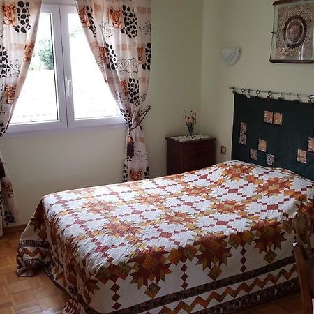 Périgny Castel Parc Bed & Breakfast エクステリア 写真